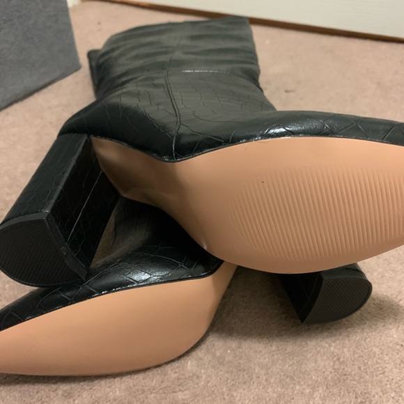 NEW BLACK KNEE HIGH BOOTS - Picture 10 of 13